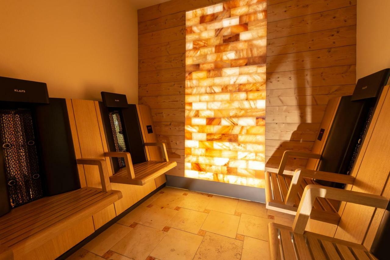 Hotel Dirsch Wellness & Spa Resort Emsing Экстерьер фото