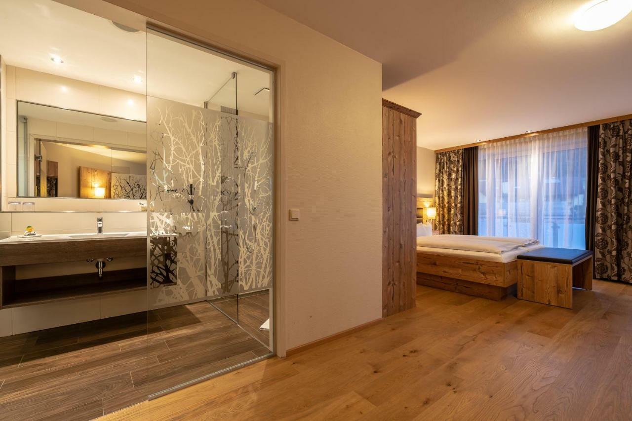 Hotel Dirsch Wellness & Spa Resort Emsing Экстерьер фото